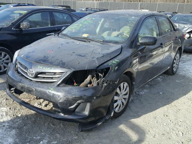 2T1BU4EE0DC937029 - 2013 TOYOTA COROLLA BA BLACK photo 2