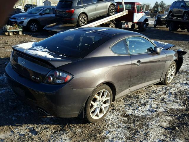 KMHHN66F18U285536 - 2008 HYUNDAI TIBURON GT GRAY photo 4