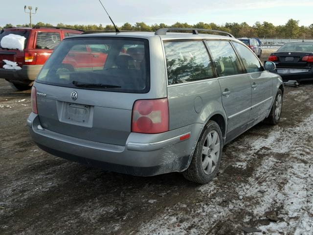 WVWCD63B25E095186 - 2005 VOLKSWAGEN PASSAT GLS GRAY photo 4