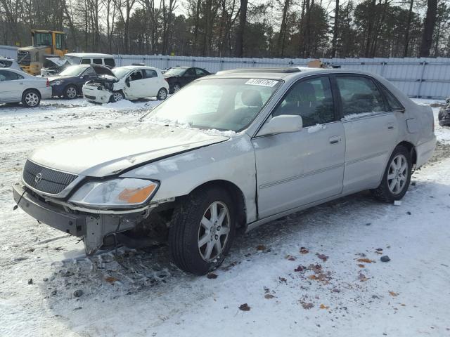 4T1BF28B62U258197 - 2002 TOYOTA AVALON XL SILVER photo 2