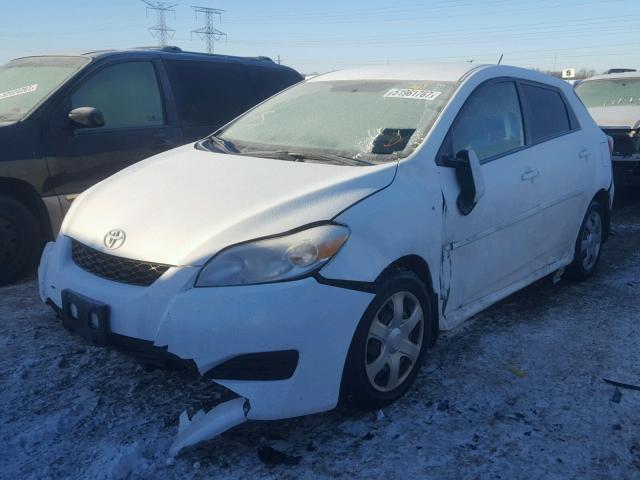 2T1KU40E19C073512 - 2009 TOYOTA COROLLA MA WHITE photo 2