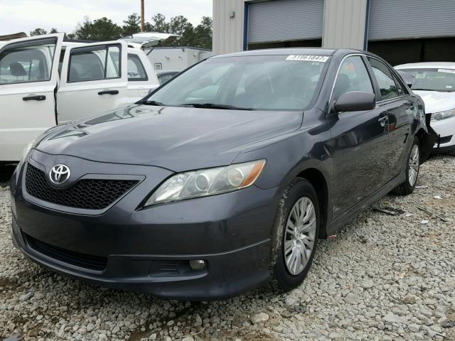 4T1BE46K49U281697 - 2009 TOYOTA CAMRY BASE GRAY photo 2