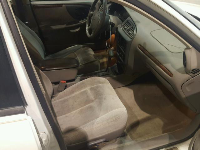 1G3NB52M0X6328054 - 1999 OLDSMOBILE CUTLASS GL 白色 照片 5