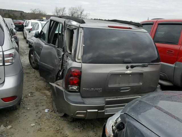 1GNDS13S152373131 - 2005 CHEVROLET TRAILBLAZE GRAY photo 3