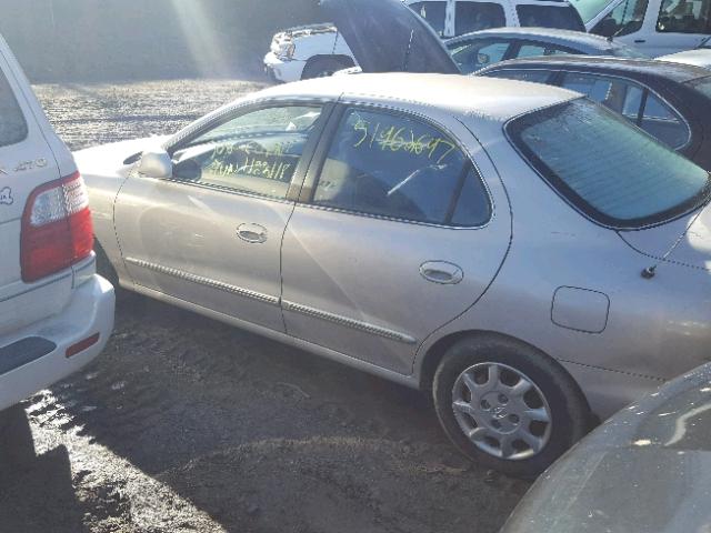 KMHJF35F3YU985203 - 2000 HYUNDAI ELANTRA GL SILVER photo 3