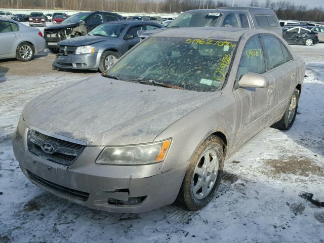 5NPEU46F76H124095 - 2006 HYUNDAI SONATA GLS TAN photo 2