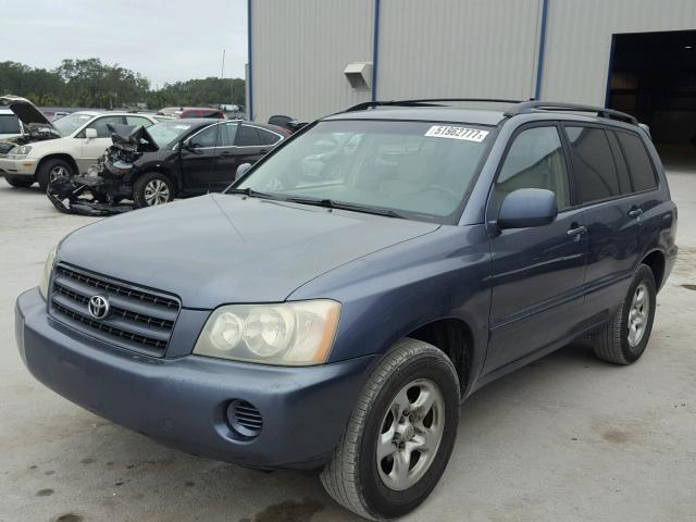 JTEGD21A130054980 - 2003 TOYOTA HIGHLANDER BLUE photo 2