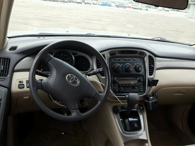 JTEGD21A130054980 - 2003 TOYOTA HIGHLANDER BLUE photo 9