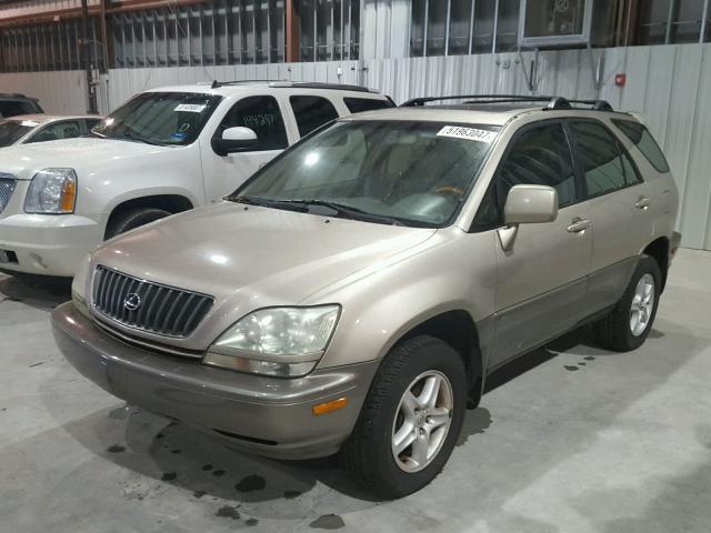 JTJHF10U310176808 - 2001 LEXUS RX 300 GOLD photo 2