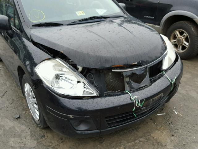 3N1BC13E09L445645 - 2009 NISSAN VERSA S BLACK photo 9