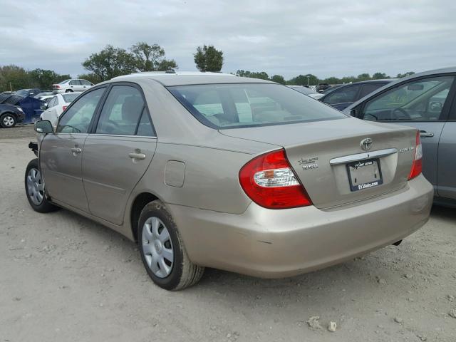 4T1BE32K83U194683 - 2003 TOYOTA CAMRY LE GOLD photo 3