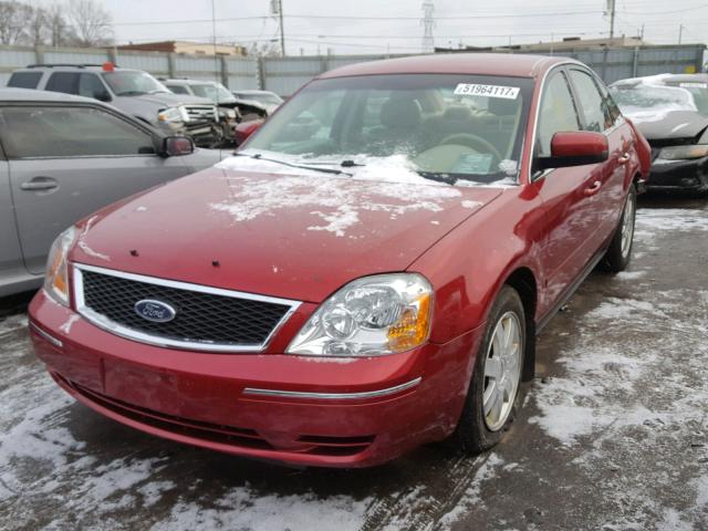 1FAFP23145G132785 - 2005 FORD FIVE HUNDR RED photo 2