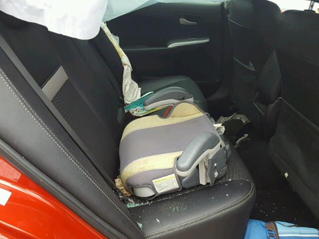 4T1BF1FK5CU636220 - 2012 TOYOTA CAMRY BASE RED photo 6