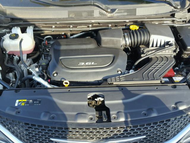 2C4RC1GG7JR164182 - 2018 CHRYSLER PACIFICA L 灰色 照片 7