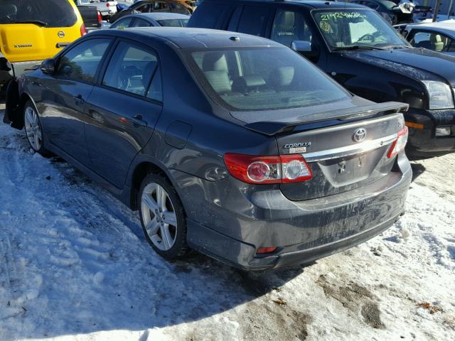 2T1BU4EE8DC027628 - 2013 TOYOTA COROLLA BA GRAY photo 3