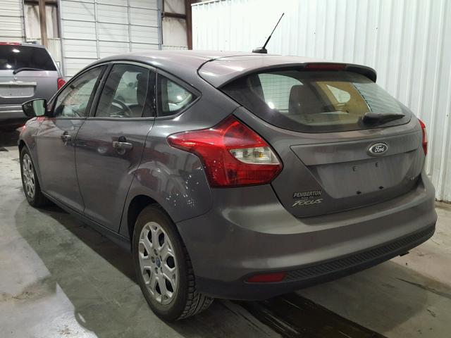 1FAHP3K21CL219573 - 2012 FORD FOCUS SE GRAY photo 3