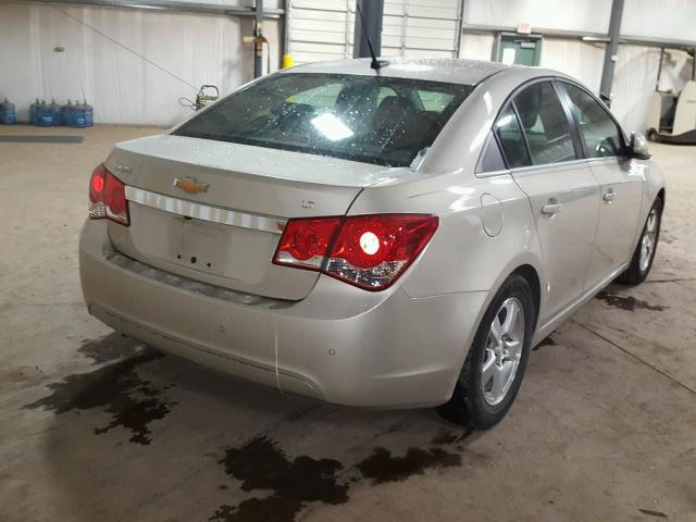 1G1PC5SB2D7159853 - 2013 CHEVROLET CRUZE LT GOLD photo 4