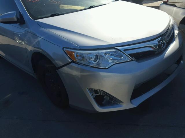 4T1BF1FK6CU053526 - 2012 TOYOTA CAMRY BASE SILVER photo 9