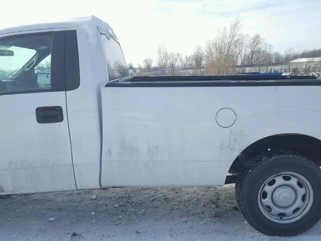 1FTNF1CF8DKF44153 - 2013 FORD F150 WHITE photo 9