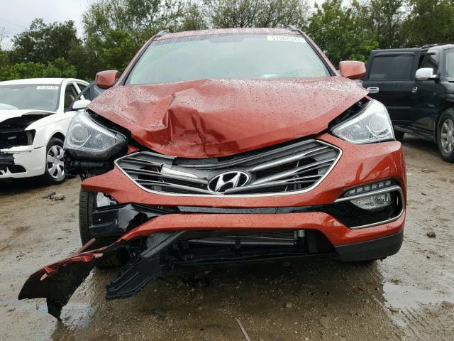 5XYZU3LB3HG489056 - 2017 HYUNDAI SANTA FE S ORANGE photo 9