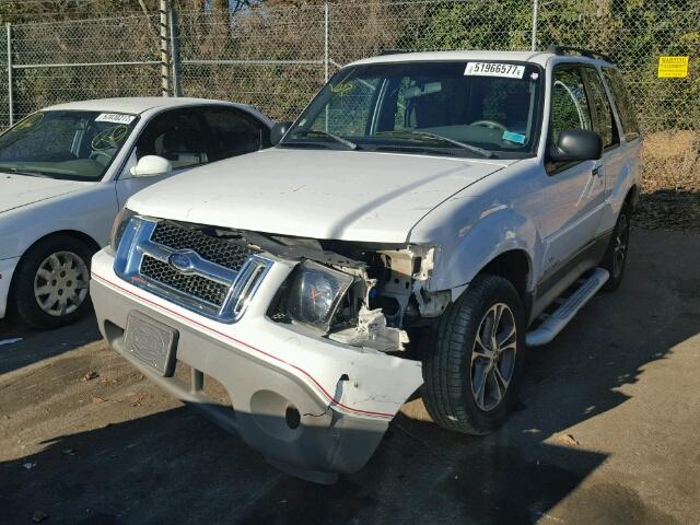 1FMYU60E91UA56174 - 2001 FORD EXPLORER S WHITE photo 2