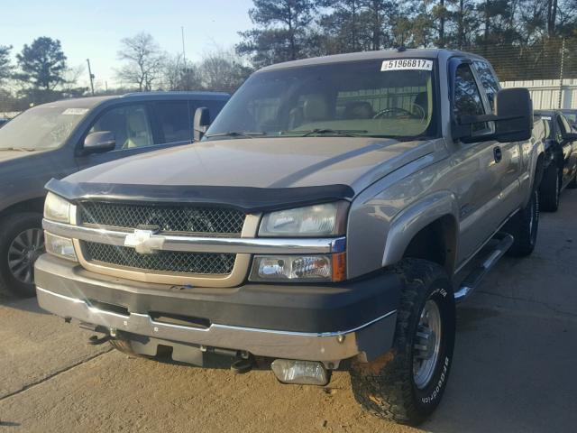 1GCHK29174E169493 - 2004 CHEVROLET SILVERADO BROWN photo 2