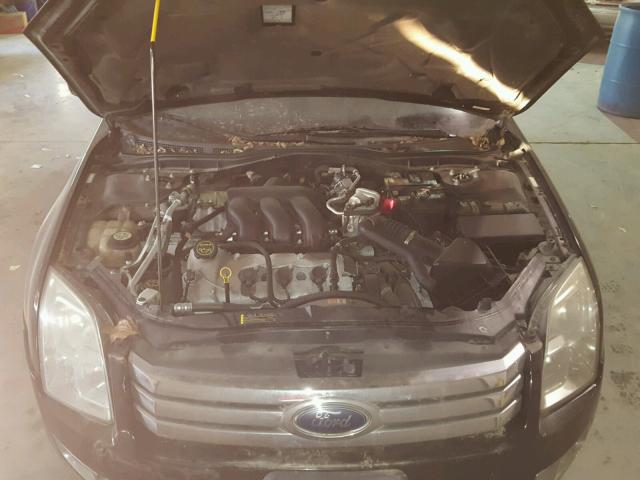 3FAHP081X7R126782 - 2007 FORD FUSION BLACK photo 7