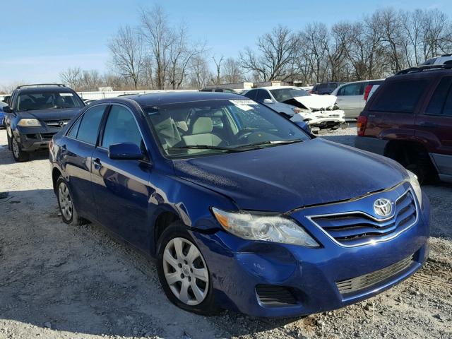 4T4BF3EK3AR044573 - 2010 TOYOTA CAMRY LE ლურჯი ფოტო 1