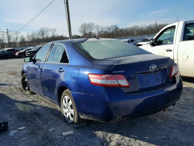 4T4BF3EK3AR044573 - 2010 TOYOTA CAMRY LE ლურჯი ფოტო 3