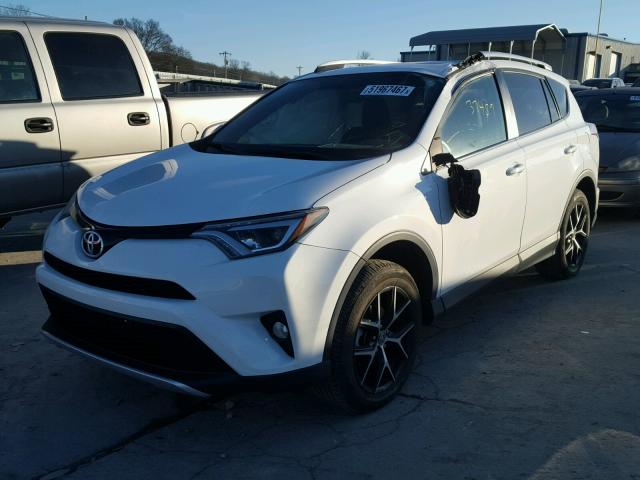 2T3JFREV4GW418496 - 2016 TOYOTA RAV4 SE WHITE photo 2