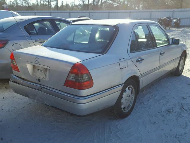 WDBHA23E9VF525564 - 1997 MERCEDES-BENZ C 230 SILVER photo 4