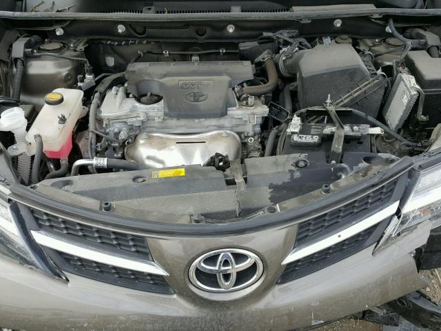 2T3RFREV2EW196363 - 2014 TOYOTA RAV4 XLE BROWN photo 7