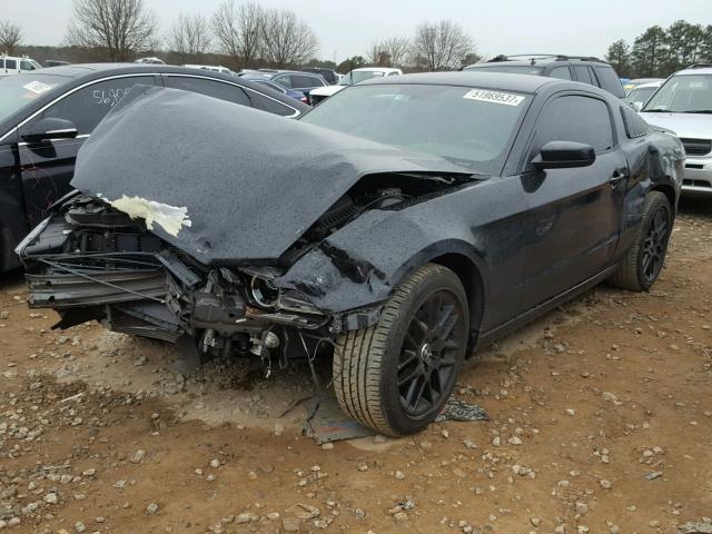 1ZVBP8AM0E5277260 - 2014 FORD MUSTANG BLACK photo 2