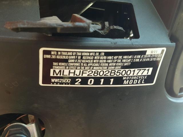 MLHJF2802B5001771 - 2011 HONDA PCX წითელი ფოტო 10