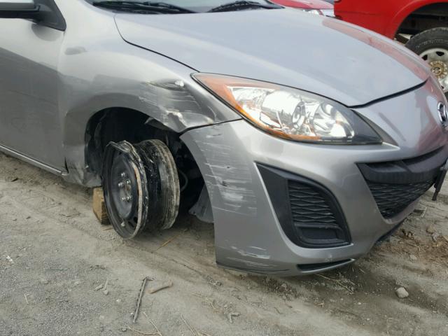 JM1BL1SF2A1252559 - 2010 MAZDA 3 I SILVER photo 9