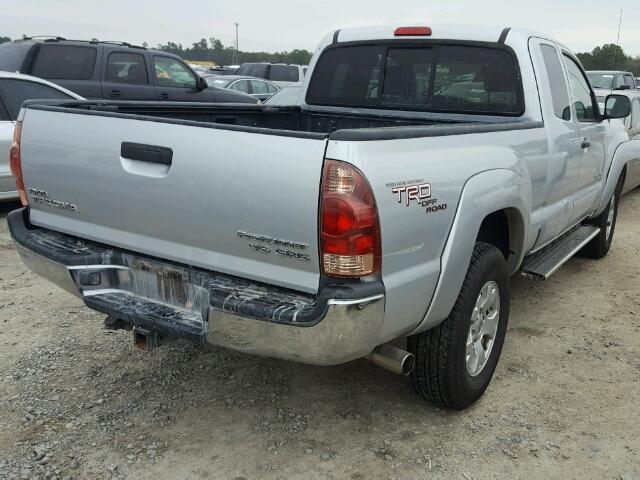 5TETU62N16Z260056 - 2006 TOYOTA TACOMA PRE SILVER photo 4