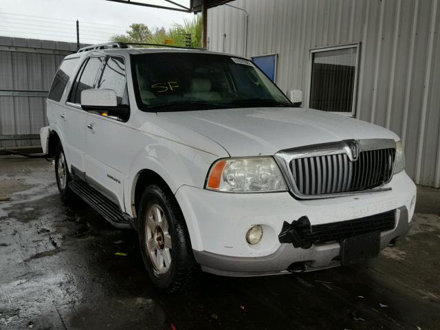 5LMFU27R94LJ31598 - 2004 LINCOLN NAVIGATOR WHITE photo 1