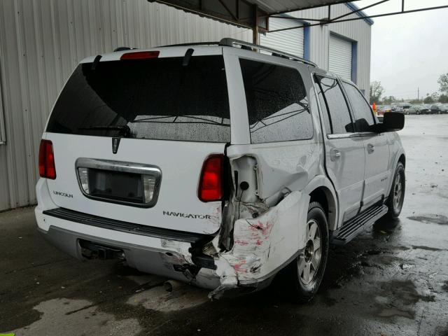 5LMFU27R94LJ31598 - 2004 LINCOLN NAVIGATOR WHITE photo 4