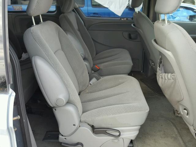 1A4GP45R66B608492 - 2006 CHRYSLER TOWN & COU BLUE photo 6