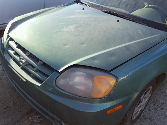 KMHCG35C05U359499 - 2005 HYUNDAI ACCENT GS GREEN photo 9