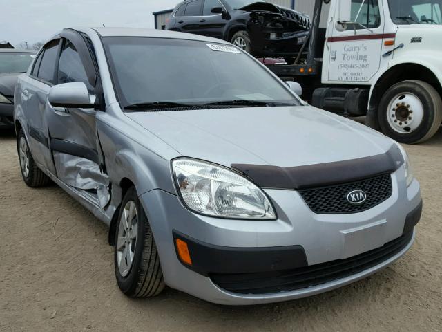 KNADE123386361986 - 2008 KIA RIO BASE SILVER photo 1