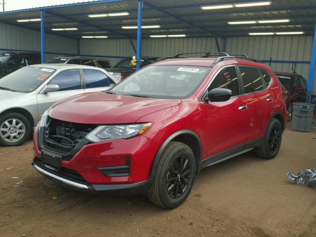 5N1AT2MV4HC833352 - 2017 NISSAN ROGUE SV RED photo 2