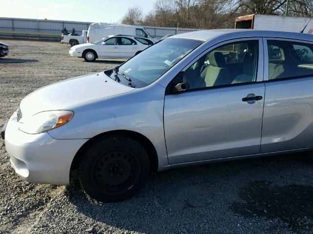 2T1KR32E67C661265 - 2007 TOYOTA COROLLA MA GRAY photo 9