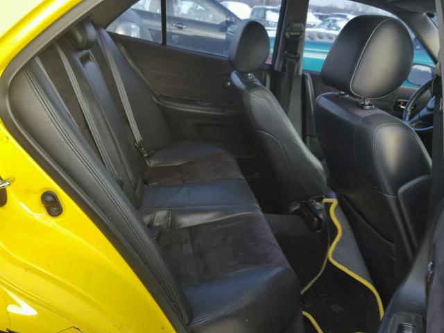 JTHBD182110001635 - 2001 LEXUS IS 300 YELLOW photo 6