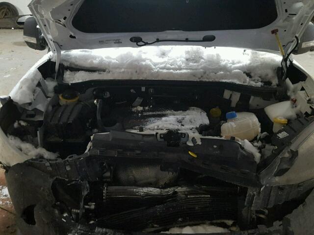 ZFBERFAB9H6F04110 - 2017 RAM PROMASTER 白色 照片 7