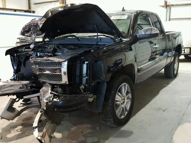 1GCRKSE74DZ105709 - 2013 CHEVROLET SILVERADO BLACK photo 2