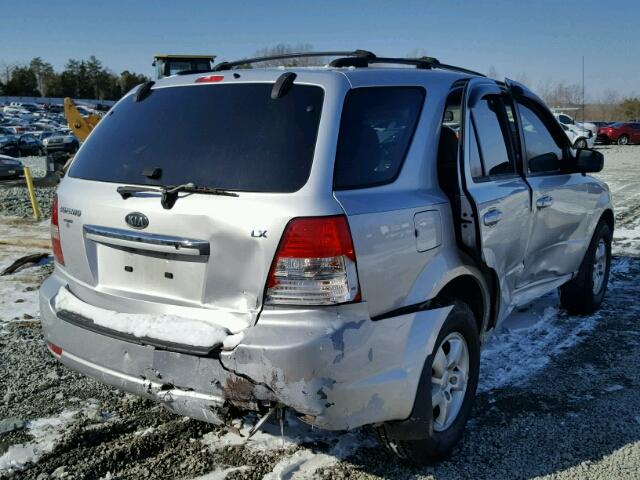 KNDJC736X75689482 - 2007 KIA SORENTO EX SILVER photo 4