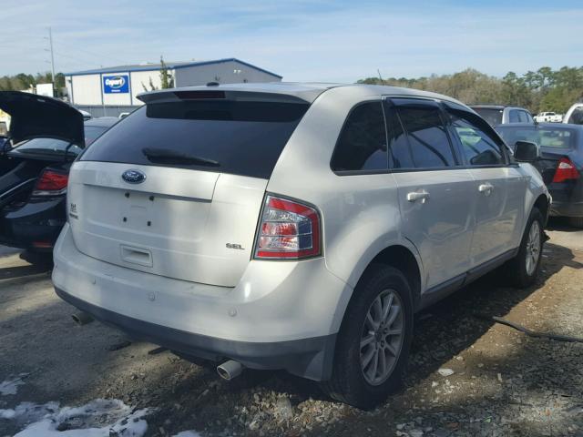 2FMDK38C09BA68169 - 2009 FORD EDGE SEL WHITE photo 4