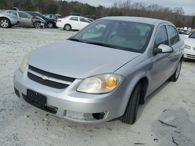 1G1AL52F357509890 - 2005 CHEVROLET COBALT LS SILVER photo 2