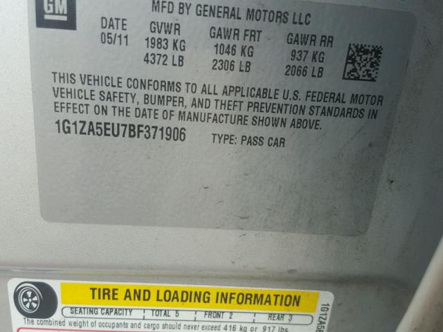 1G1ZA5EU7BF371906 - 2011 CHEVROLET MALIBU LS SILVER photo 10